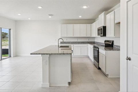 Casa en venta en Haines City, Florida, 4 dormitorios, 168.52 m2 № 2387669 - foto 7