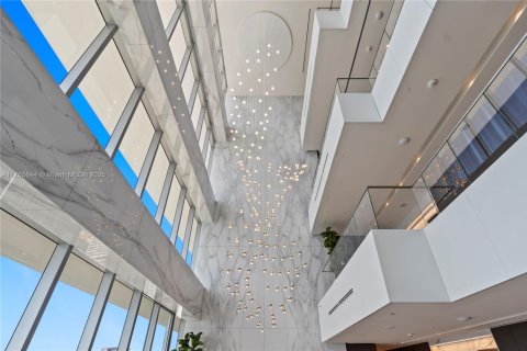Condo in Miami, Florida, 2 bedrooms  № 1501596 - photo 30