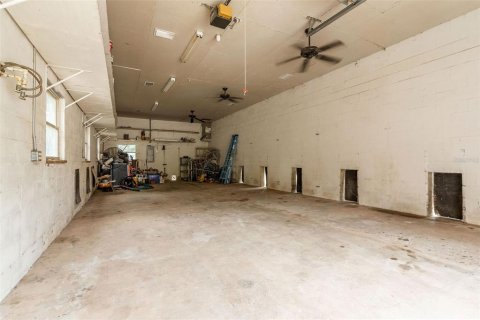 House in Dade City, Florida 3 bedrooms, 293.29 sq.m. № 1808923 - photo 28
