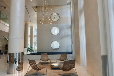 Appartement à louer à Miami, Floride: 1 chambre, 91.14 m2 № 1947203 - photo 12