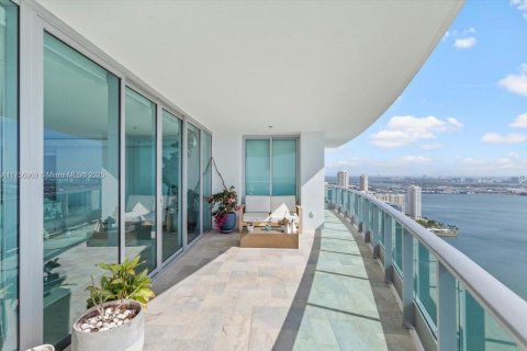 Copropriété à vendre à Miami, Floride: 4 chambres, 317.26 m2 № 1875485 - photo 10