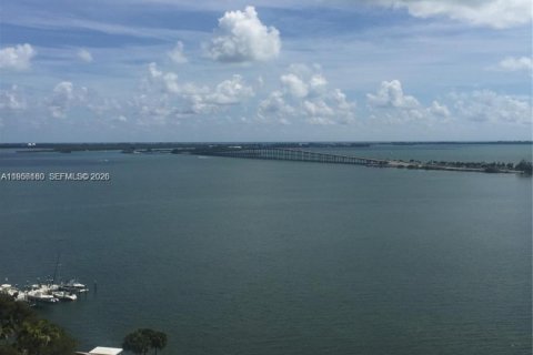 Кондоминиум с 1 спальней в Майами, Флорида № 2009985