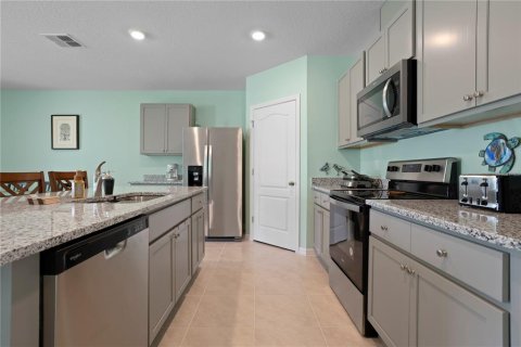 Casa en venta en New Smyrna Beach, Florida, 4 dormitorios, 172.33 m2 № 2150746 - foto 5