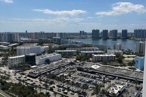 Condo in Sunny Isles Beach, Florida, 2 bedrooms № 2186286 - photo 28