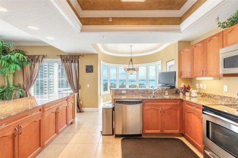 Condo in Daytona Beach Shores, Florida, 3 bedrooms № 2422707 - photo 7