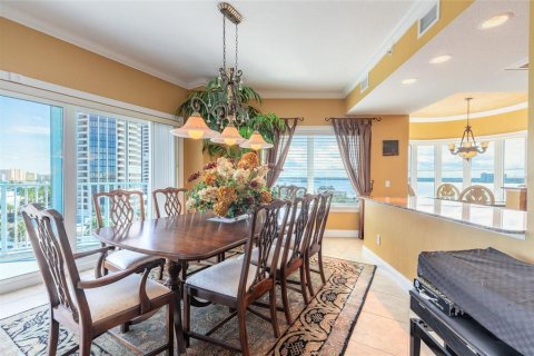 Condo in Daytona Beach Shores, Florida, 3 bedrooms № 2422707 - photo 10