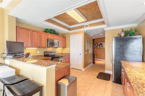 Condo in Daytona Beach Shores, Florida, 3 bedrooms № 2422707 - photo 5
