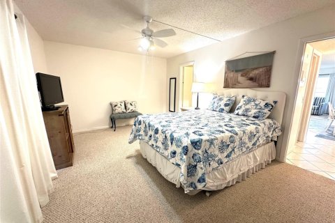 Condo in Deerfield Beach, Florida, 1 bedroom  № 2175614 - photo 10