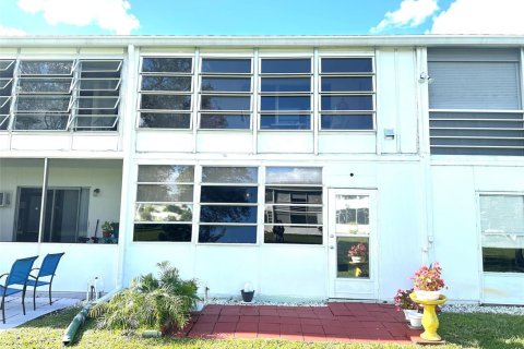Condo in Deerfield Beach, Florida, 1 bedroom  № 2175614 - photo 19