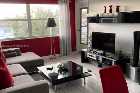 Copropriété à vendre à Lauderhill, Floride: 1 chambre, 63.17 m2 № 2045612 - photo 5