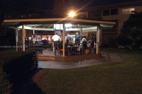 Copropriété à vendre à Lauderhill, Floride: 1 chambre, 63.17 m2 № 2045612 - photo 16