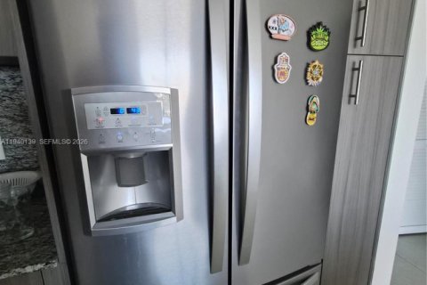 Appartement à louer à Doral, Floride: 1 chambre, 61.41 m2 № 1997144 - photo 10