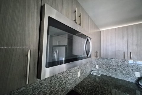 Appartement à louer à Doral, Floride: 1 chambre, 61.41 m2 № 1997144 - photo 11