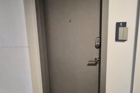 Appartement à louer à Doral, Floride: 1 chambre, 61.41 m2 № 1997144 - photo 6