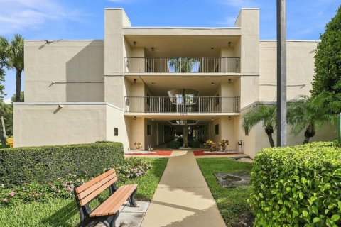 Condo in Delray Beach, Florida, 1 bedroom  № 2188224 - photo 2