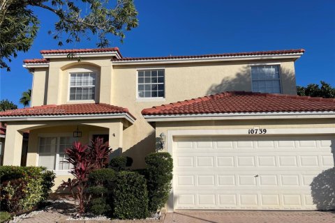 Villa ou maison à louer à Wellington, Floride: 4 chambres, 172.05 m2 № 1991949 - photo 2