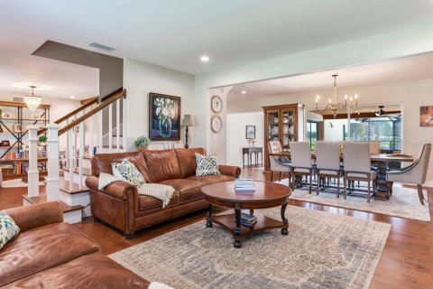 Villa ou maison à vendre à Land O' Lakes, Floride: 5 chambres, 332.31 m2 № 1768001 - photo 30
