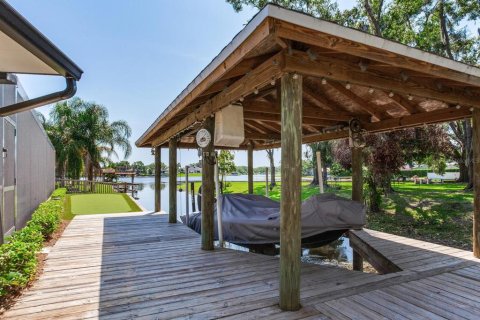 Villa ou maison à vendre à Land O' Lakes, Floride: 5 chambres, 332.31 m2 № 1768001 - photo 6