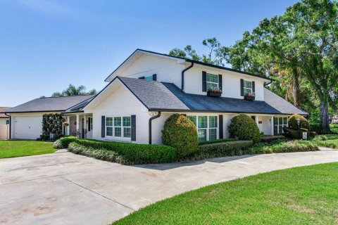 Villa ou maison à vendre à Land O' Lakes, Floride: 5 chambres, 332.31 m2 № 1768001 - photo 11