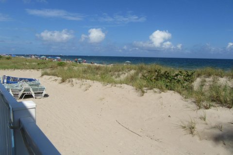 Condo in Lauderdale-by-the-Sea, Florida, 1 bedroom  № 2083266 - photo 5