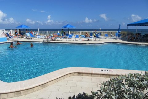 Condo in Lauderdale-by-the-Sea, Florida, 1 bedroom  № 2083266 - photo 4