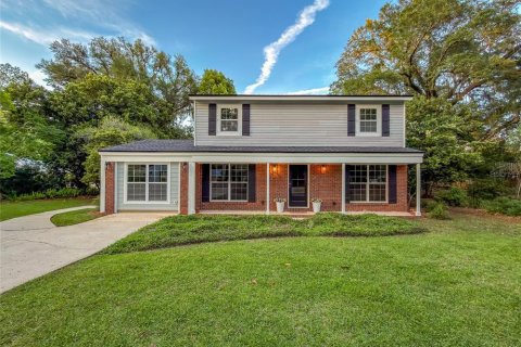 House in Tallahassee, Florida 4 bedrooms, 213.68 sq.m. № 2200412