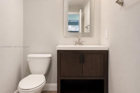 Copropriété à louer à Fort Lauderdale, Floride: 1 chambre, 74.32 m2 № 2385106 - photo 3