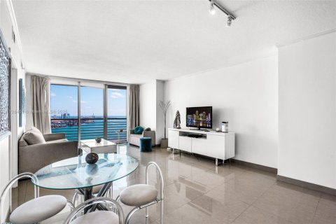 Copropriété à vendre à Miami, Floride: 3 chambres, 131.55 m2 № 1940189 - photo 8