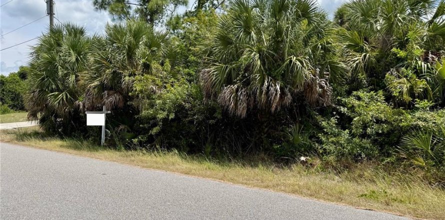 Land in North Port, Florida № 2165725