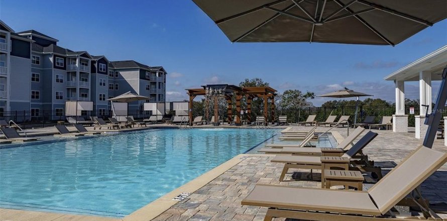Apartment in Winter Haven, Florida 2 bedrooms, 91.69 sq.m. № 2209125