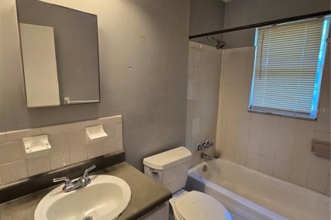 Immobilier commercial à vendre à Daytona Beach, Floride: 11 chambres, 482.53 m2 № 1782982 - photo 15