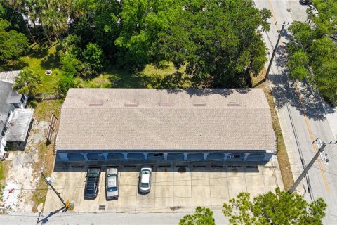 Immobilier commercial à vendre à Daytona Beach, Floride: 11 chambres, 482.53 m2 № 1782982 - photo 6