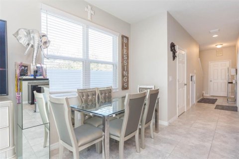 Touwnhouse à vendre à Riverview, Floride: 3 chambres, 146.41 m2 № 1532900 - photo 10