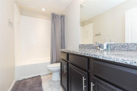 Touwnhouse à vendre à Riverview, Floride: 3 chambres, 146.41 m2 № 1532900 - photo 25