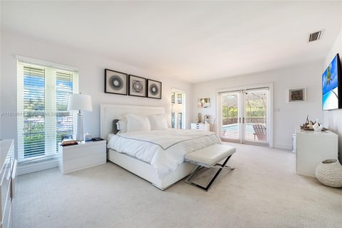 Villa ou maison à louer à Coral Gables, Floride: 5 chambres, 353.77 m2 № 1777650 - photo 10