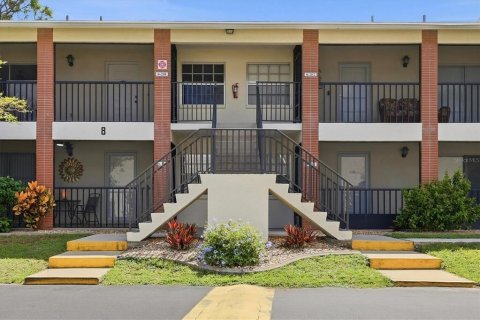 Condo à Englewood, Floride, 2 chambres  № 2399424