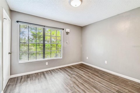 Touwnhouse à vendre à Clearwater, Floride: 3 chambres, 142.7 m2 № 1899215 - photo 15
