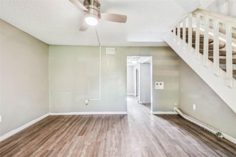 Touwnhouse à vendre à Clearwater, Floride: 3 chambres, 142.7 m2 № 1899215 - photo 3