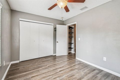 Touwnhouse à vendre à Clearwater, Floride: 3 chambres, 142.7 m2 № 1899215 - photo 13
