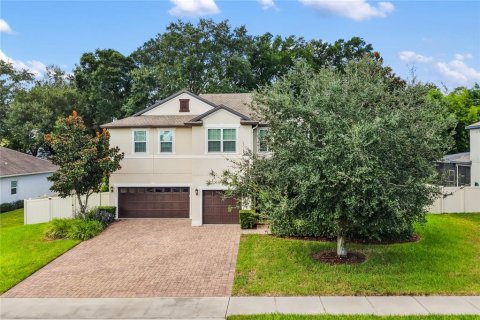 Casa en venta en Apopka, Florida, 6 dormitorios, 296.27 m2 № 2383666 - foto 3
