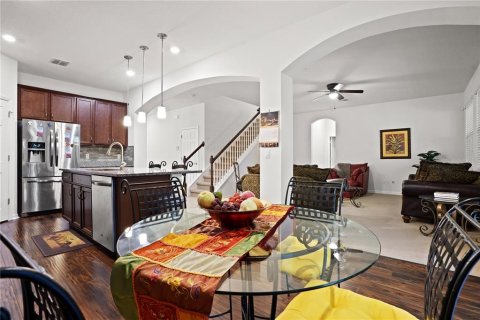 Casa en venta en Apopka, Florida, 6 dormitorios, 296.27 m2 № 2383666 - foto 19
