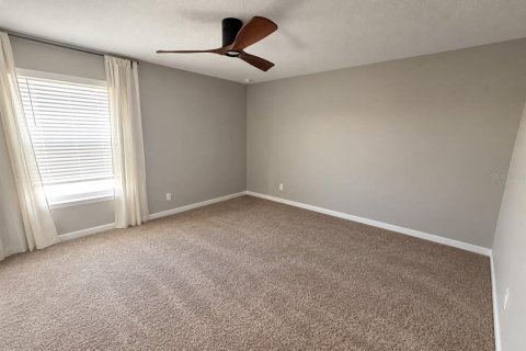House in Ocala, Florida 4 bedrooms, 223.8 sq.m. № 2423687 - photo 19