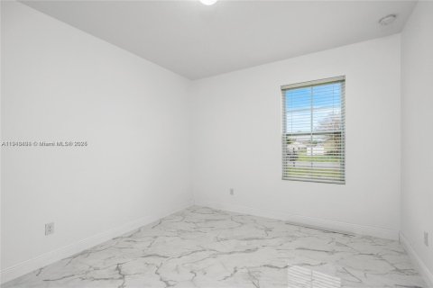 Купить виллу или дом в Окала, Флорида 4 спальни, № 1974095 - фото 19