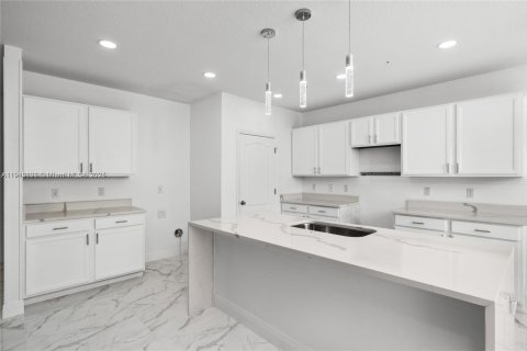 Купить виллу или дом в Окала, Флорида 4 спальни, № 1974095 - фото 5