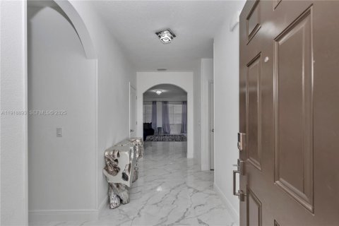 Villa ou maison à vendre à Ocala, Floride: 4 chambres № 1974095 - photo 23