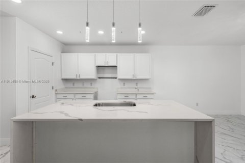 Купить виллу или дом в Окала, Флорида 4 спальни, № 1974095 - фото 7