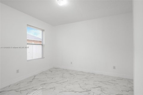 Купить виллу или дом в Окала, Флорида 4 спальни, № 1974095 - фото 16