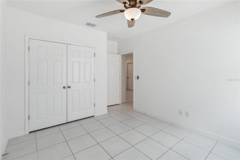 House in Davenport, Florida 4 bedrooms, 196.21 sq.m. № 1654276 - photo 22