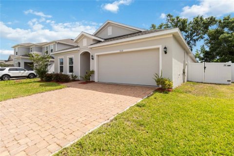 House in Davenport, Florida 4 bedrooms, 196.21 sq.m. № 1654276 - photo 3