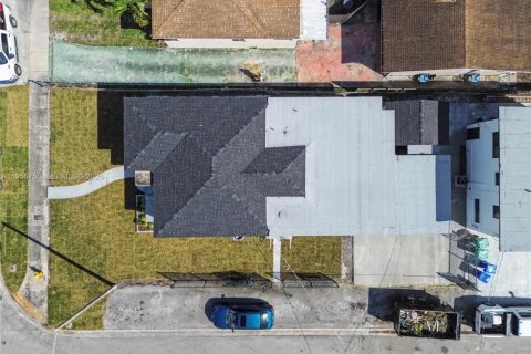 Propiedad comercial en venta en Miami, Florida, 262.08 m2 № 2011513 - foto 4